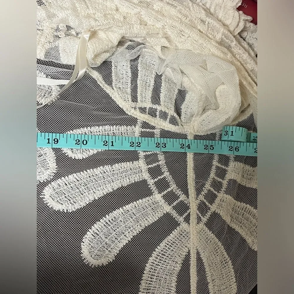 NWT Rebellion Again Ivory lace Kimono Open Front Cover Up Cardigan Duster Sz M